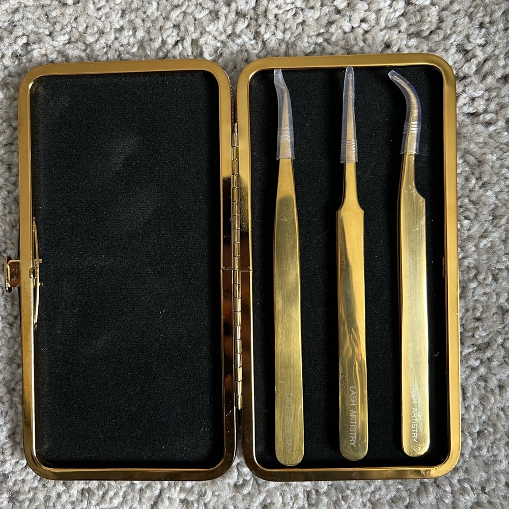 Lash extension tweezers